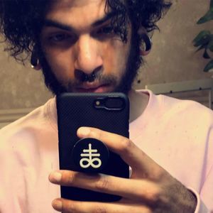 Meet your Posher, Daniel